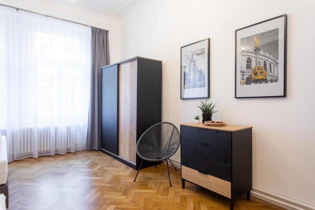 Spacious Apartments Near The River Praga Zewnętrze zdjęcie